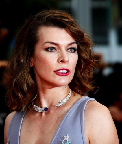 马克龙夫人香奈儿,梅根马克尔婚礼戴的珠宝