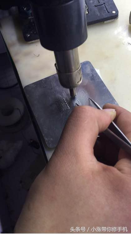 iphone6s内存太满导致无限白苹果,iphone6s内存不足无法开机