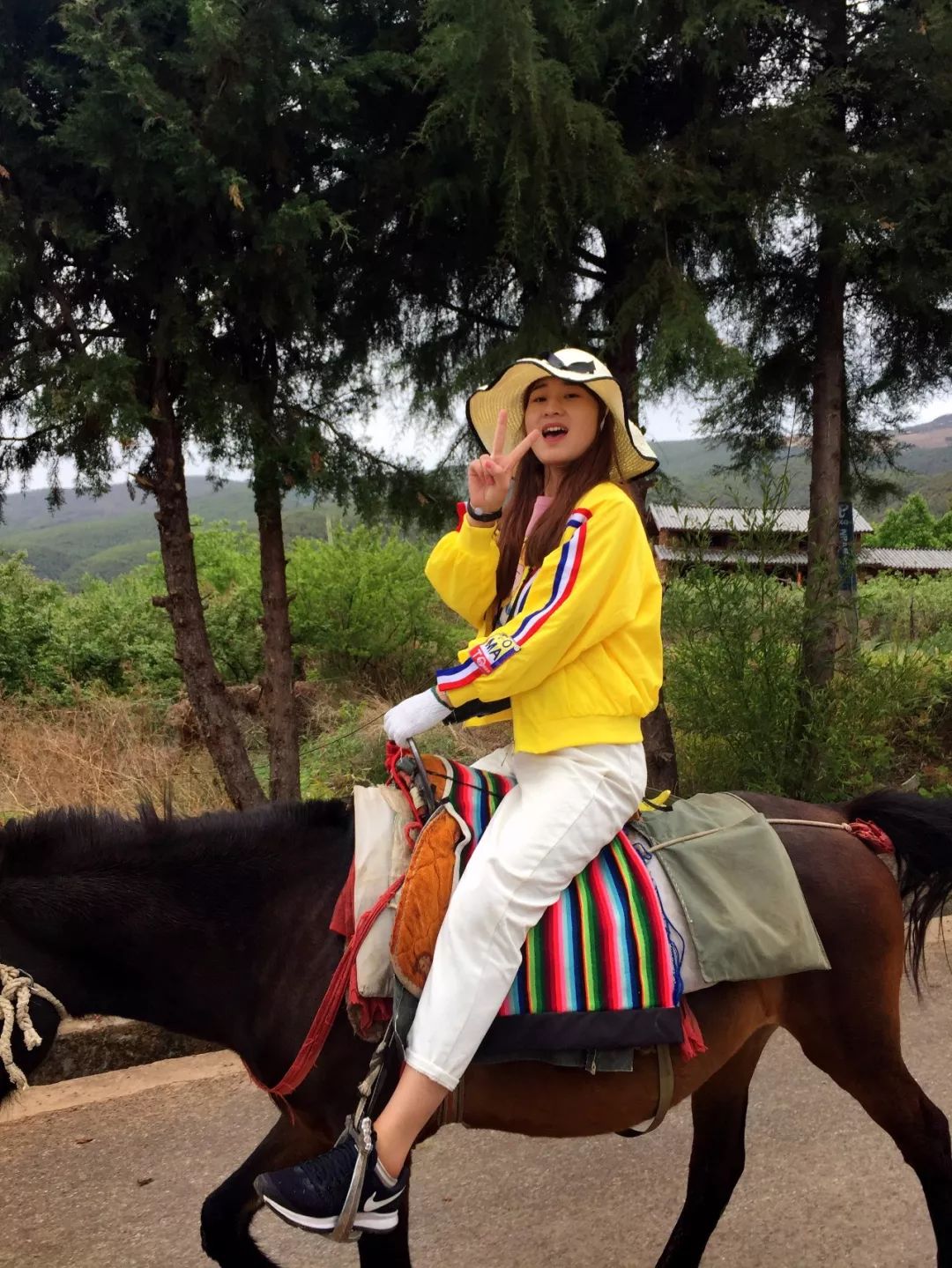 一个人旅行云南丽江,一个人去云南丽江旅行攻略图