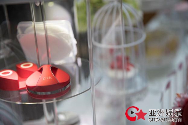 卸妆秘笈+护肤好礼齐分享，满载而归！