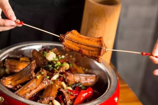 世界杯看球攻略图,魔都烧烤撸串地图