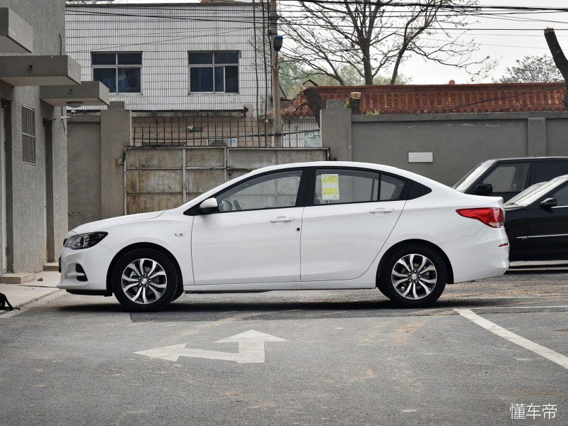 科鲁兹老款几千块钱,经典科鲁兹和凯越