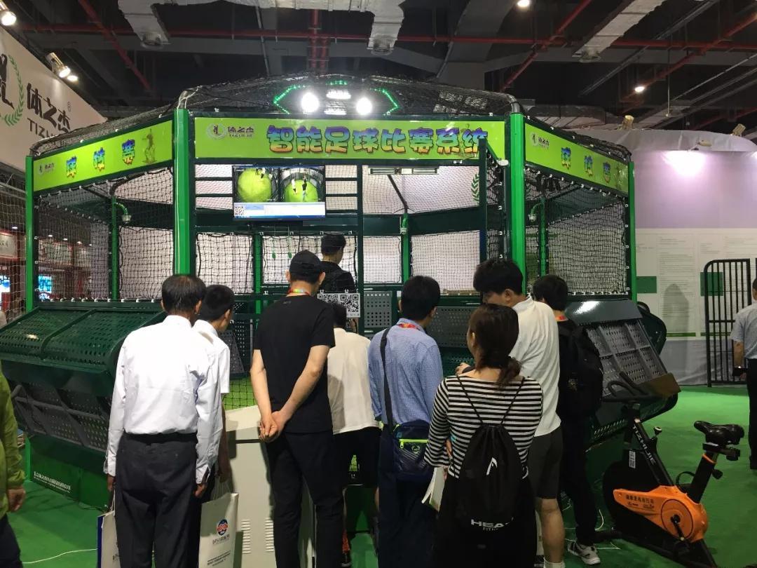 替补球员表现优秀变成首发,替补变首发足球