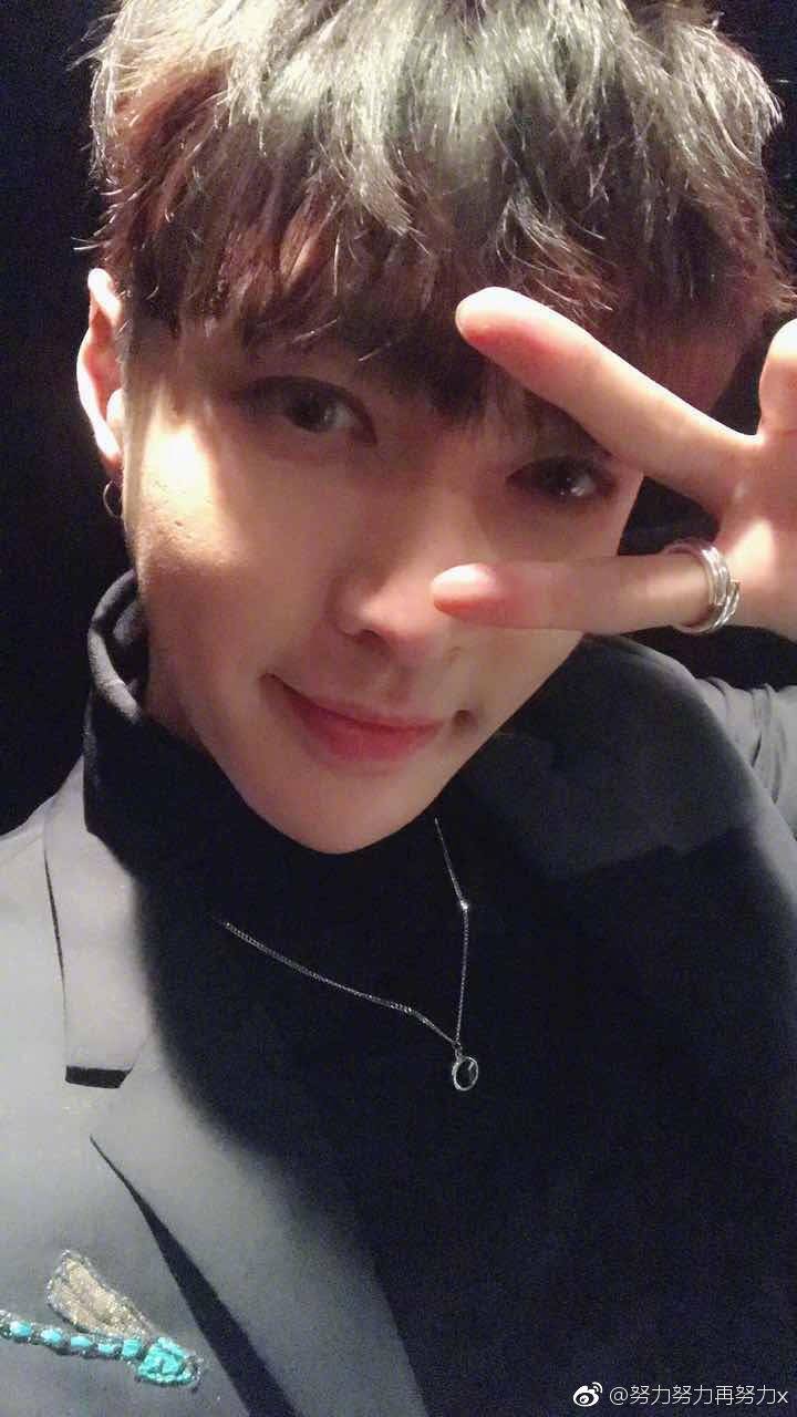 张艺兴努力会有努力的结果,张艺兴实力诠释越努力越幸运