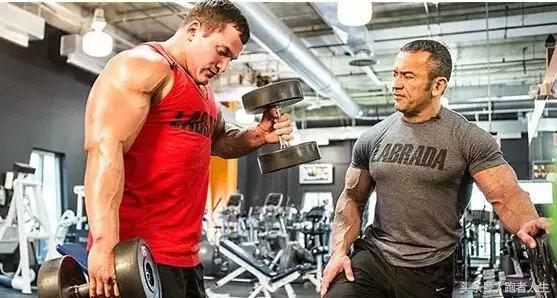 手臂是健身的基础吗,手臂是练肌肉的基础吗