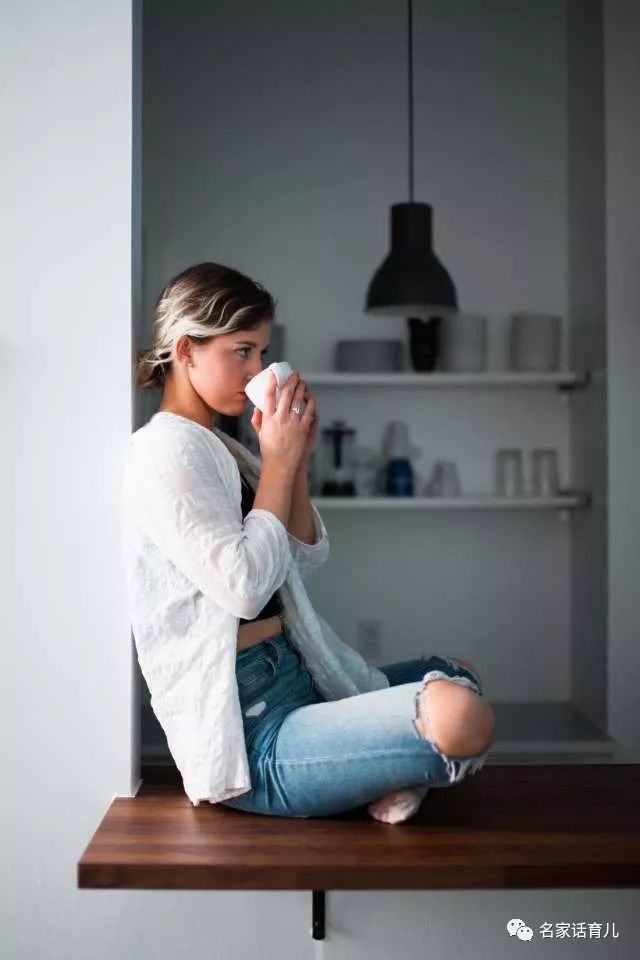 产后腰痛真的假的,产后腰痛是打麻药导致的么