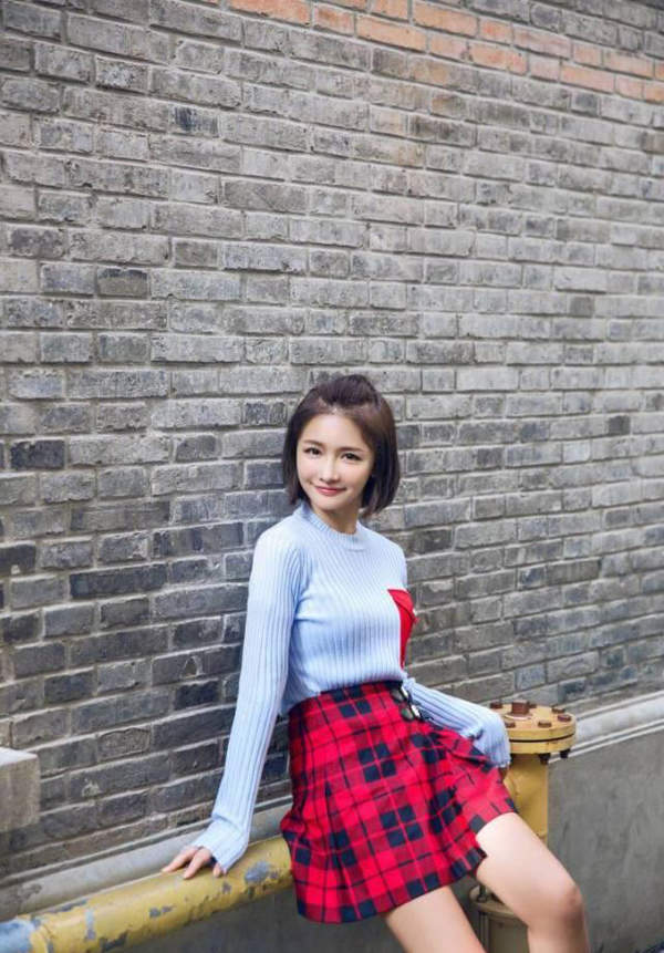 miss回应负面问题后再引网友争论,miss回应上miss梗