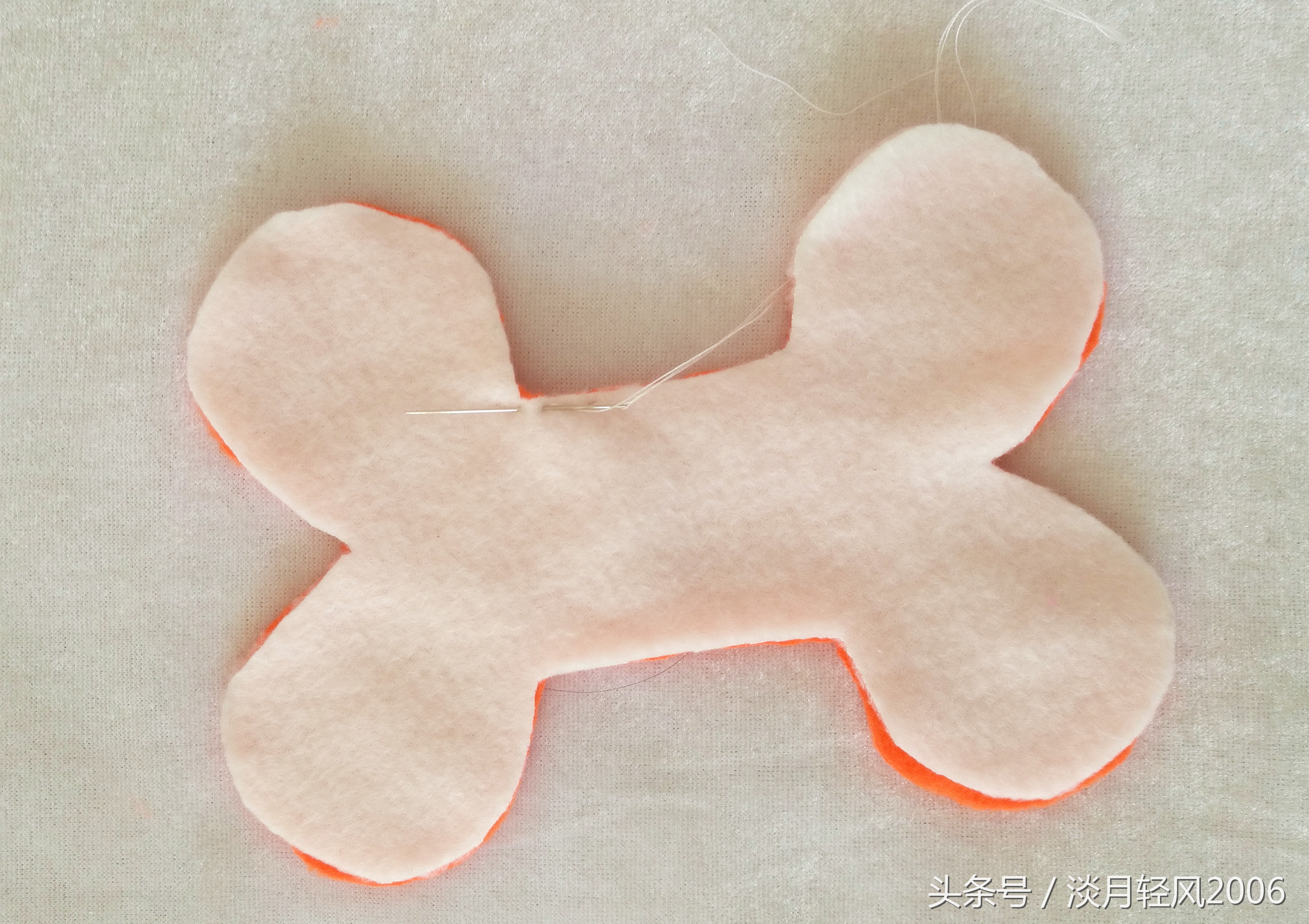 自己diy给狗狗做衣服,diy手工狗狗衣服