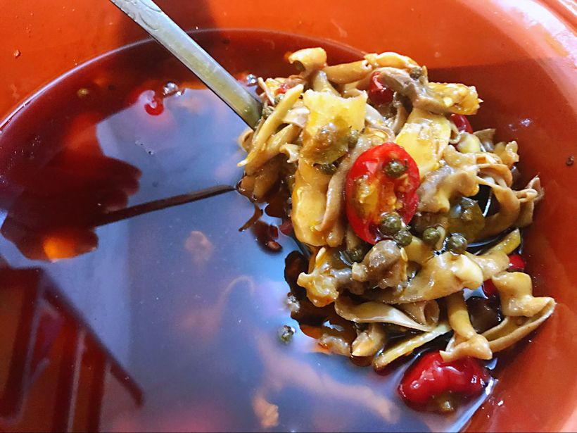 小园里的铺盖面,品出一份恬淡的情愫!