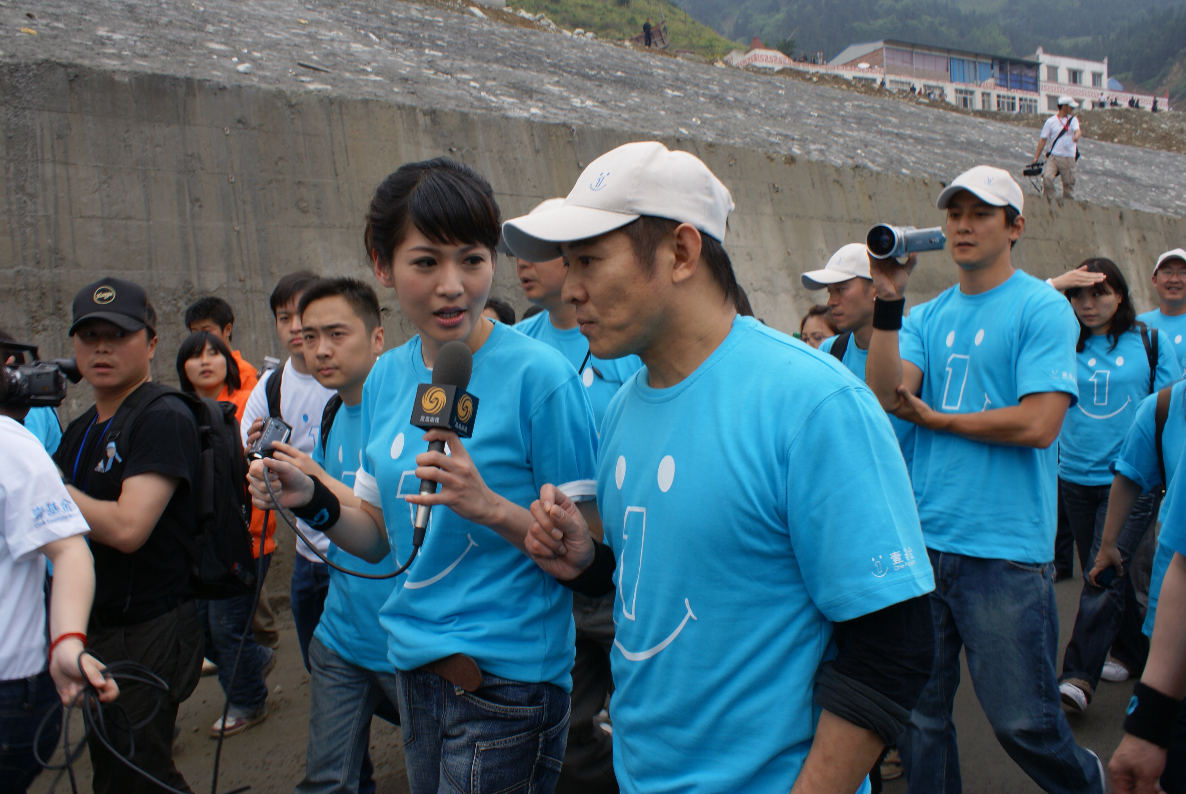 汶川特大地震映秀震中,央视网直播地震科普携手同行回放