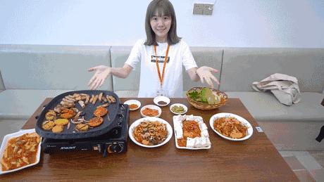 超好吃的韩料,一个韩国大叔吃美食