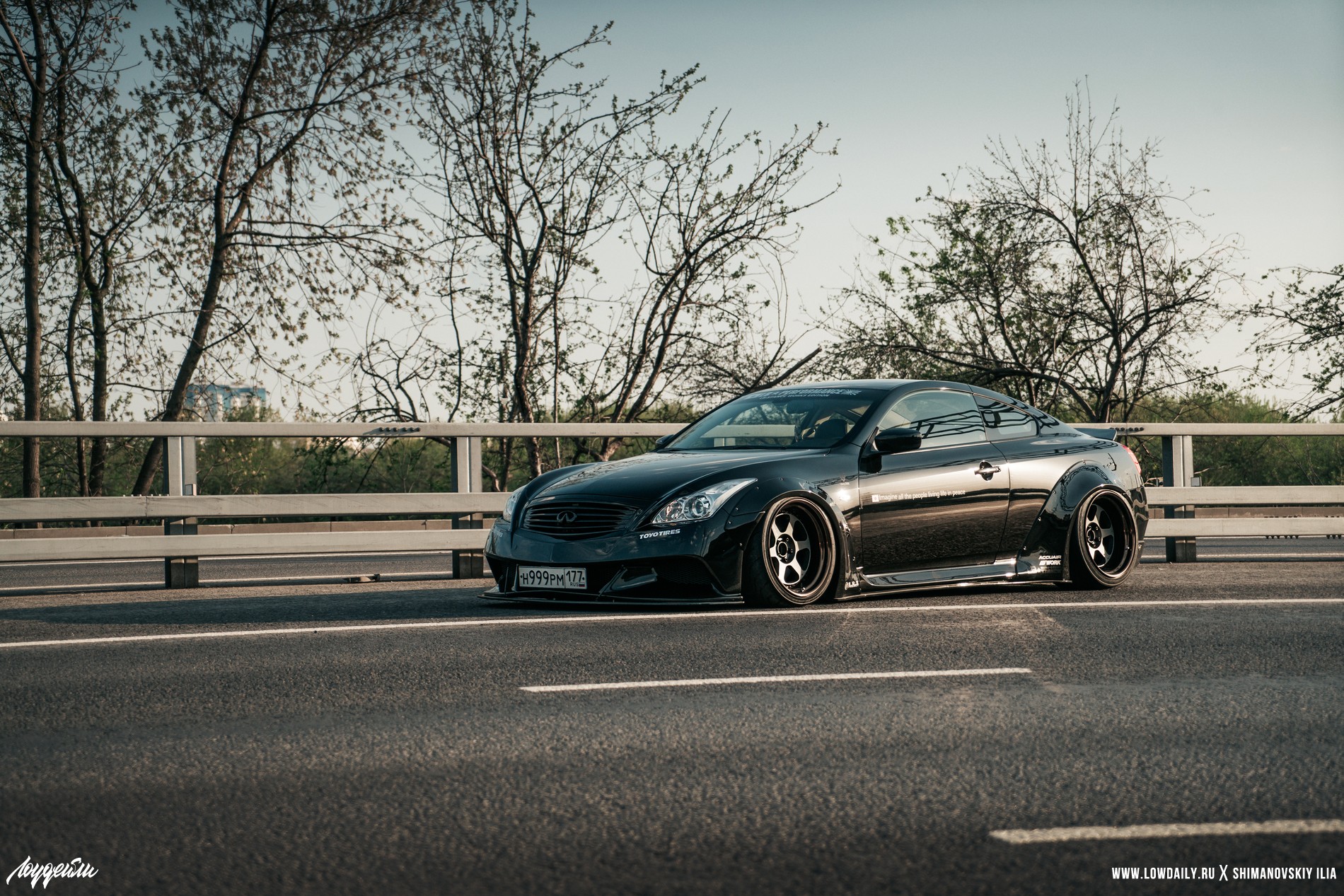 英菲尼迪g37小改,英菲尼迪g37升级高清屏幕