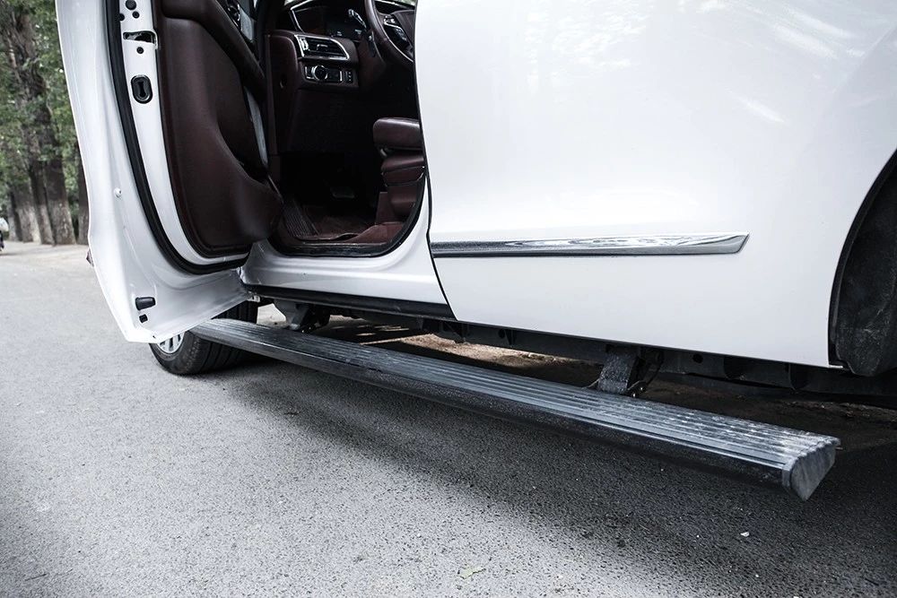 林肯20万至30万的SUV,最新款林肯领航员太霸气了