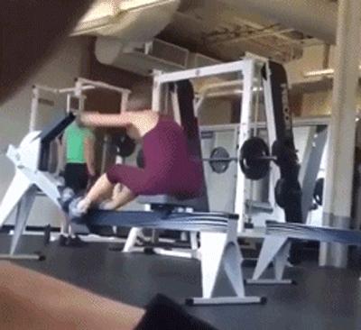 无器材初学者健身一周训练表,没有基础的健身教练怎么学