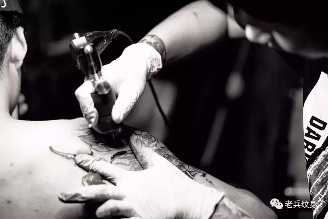 纹身师的10个技巧,纹身师必备10个技能