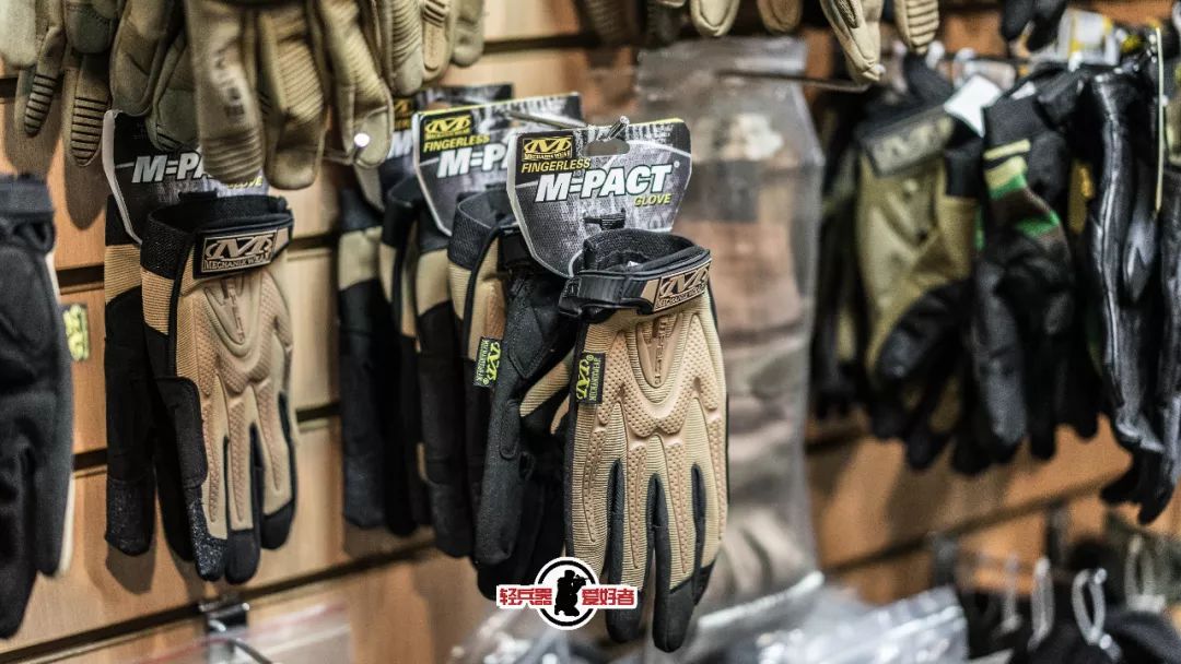 男人天堂，一起逛逛俄罗斯的“*器武**”商店