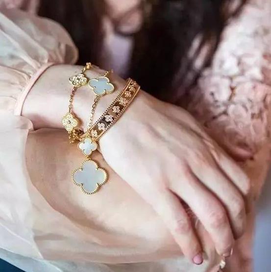 梵克雅宝四叶草项链哪款最值得买,梵克雅宝四叶草项链全部价格表