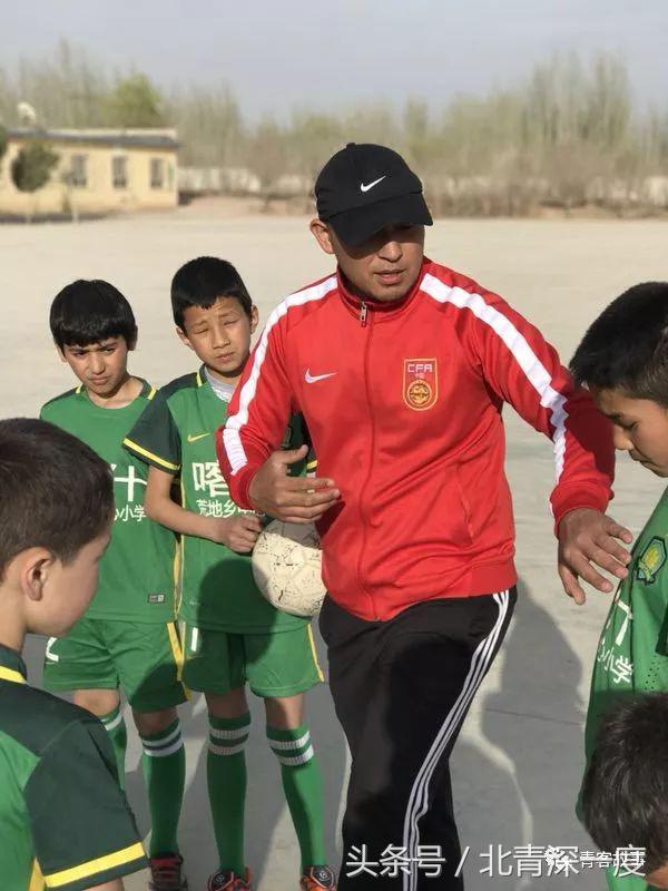 新疆少年的足球梦,足球梦的新疆孩子