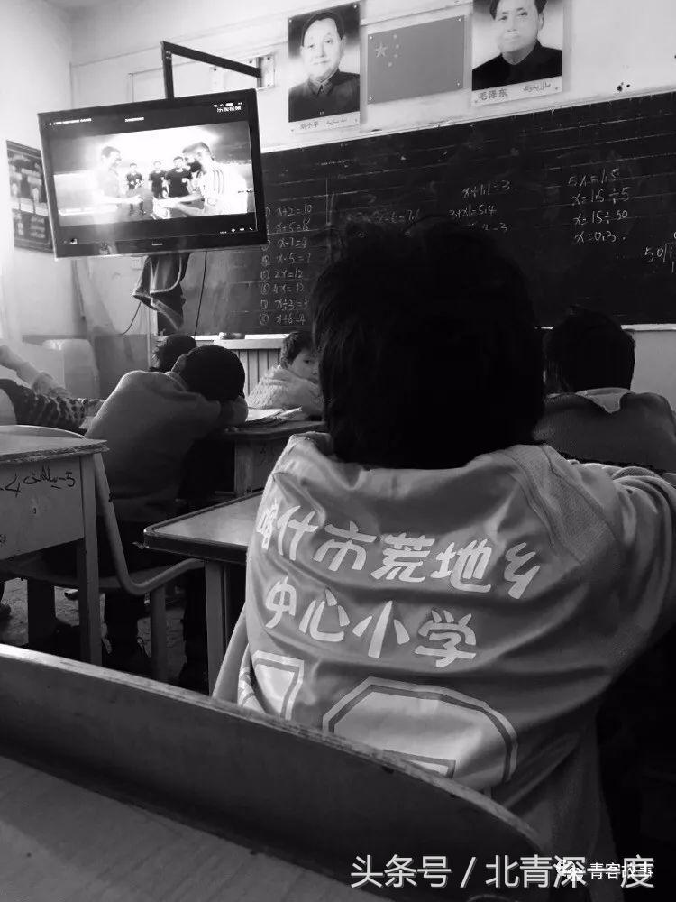新疆少年的足球梦,足球梦的新疆孩子