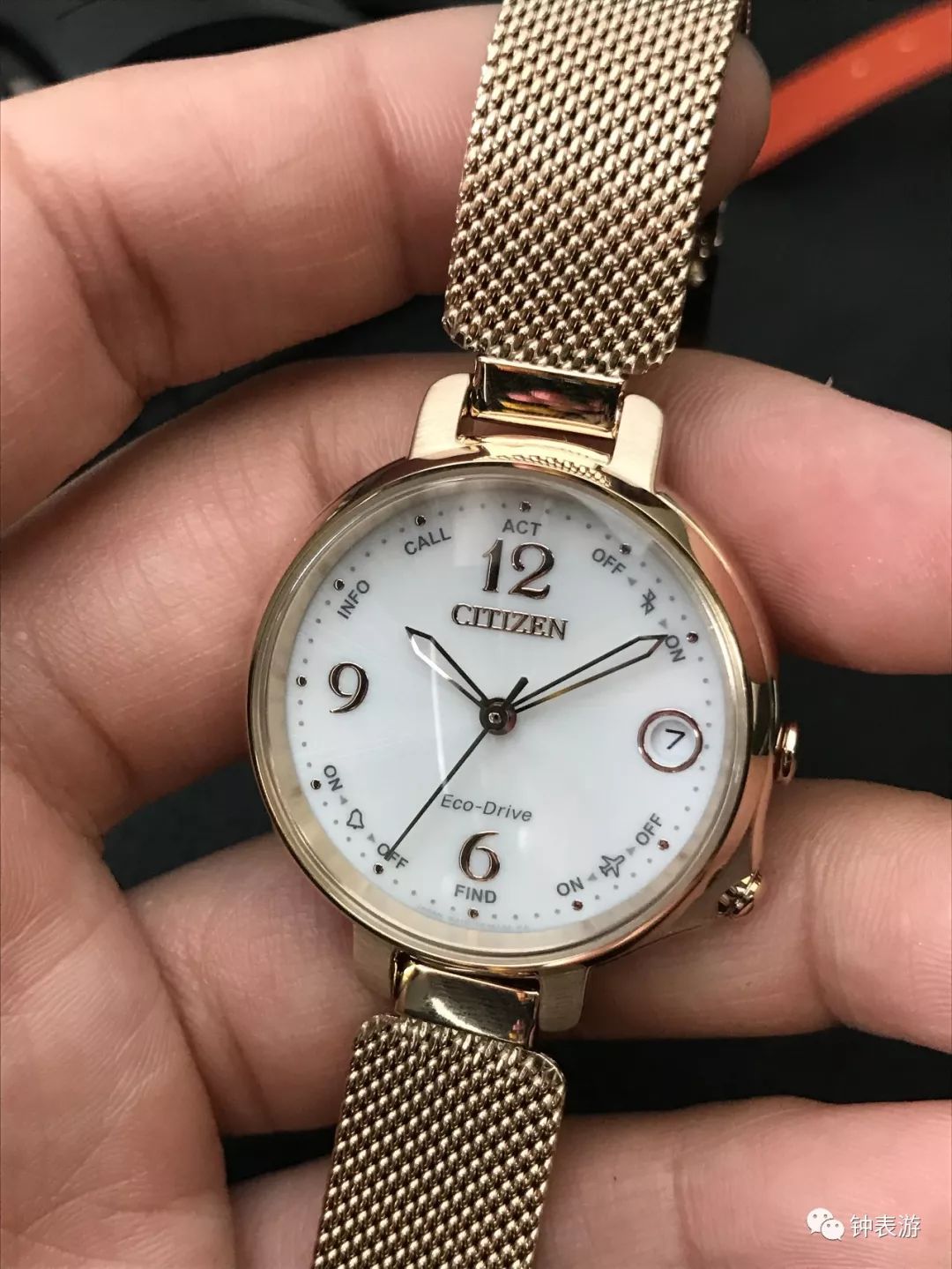 性价比最高的西铁城光动能表,西铁城光动能卫星手表怎么调时间