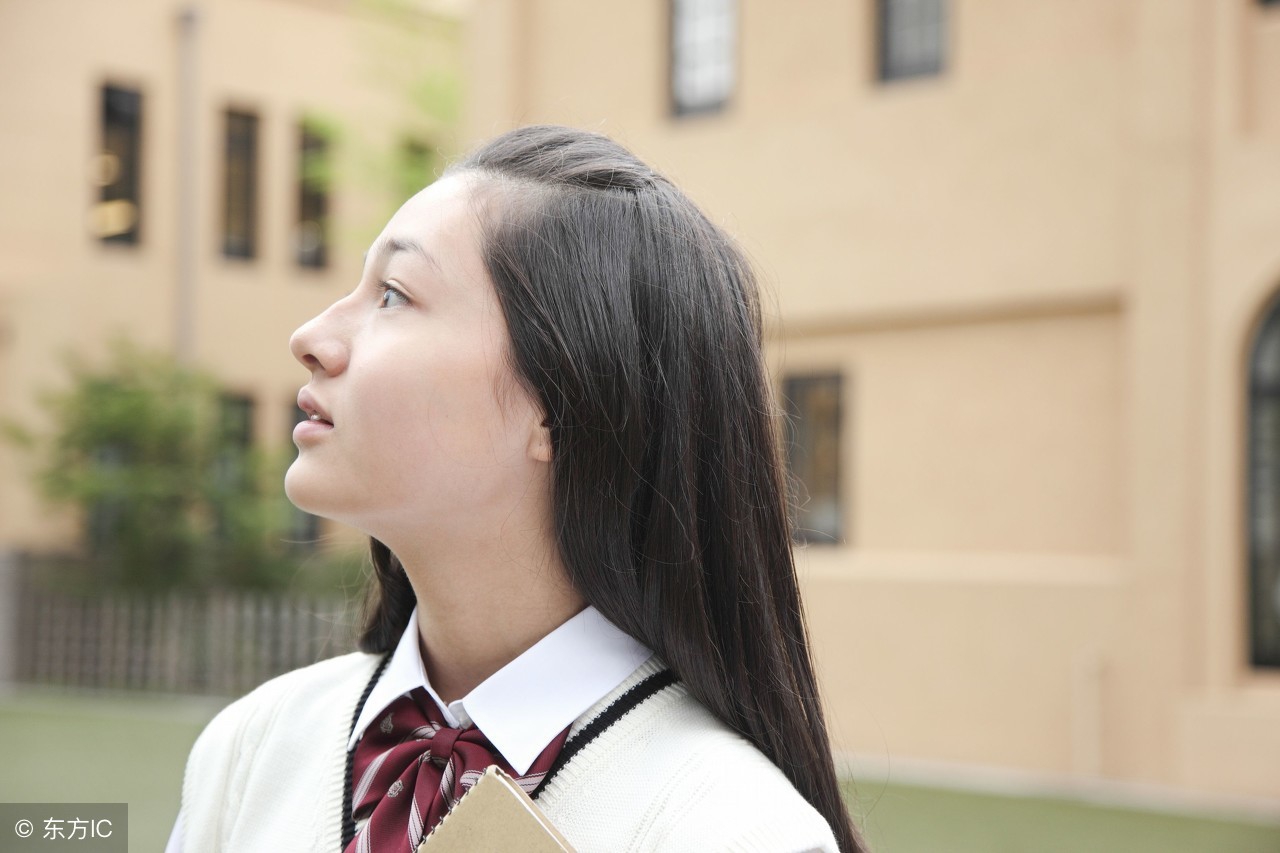 父母离婚我也不想找对象了,爸妈离婚我想我妈了该怎么办