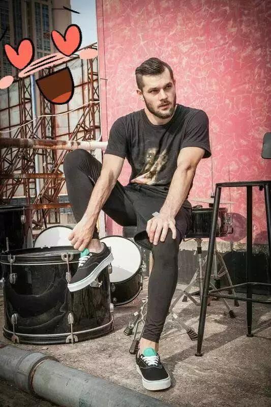 vans夏天搭配t恤男,vans夏季推荐