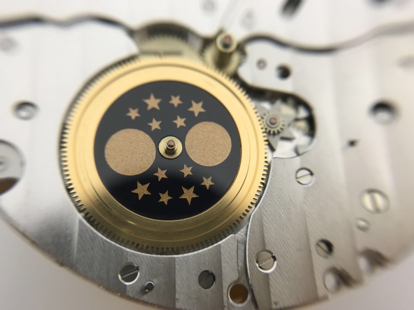 手表日常注意事项,佩戴电话手表注意事项