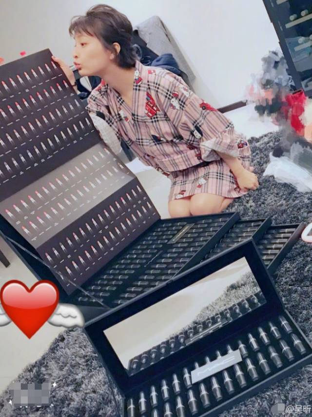 吴昕快递视频全集,吴昕送快递视频