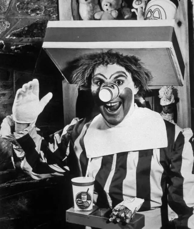 年轻时的霍金照,霍金珍贵照片