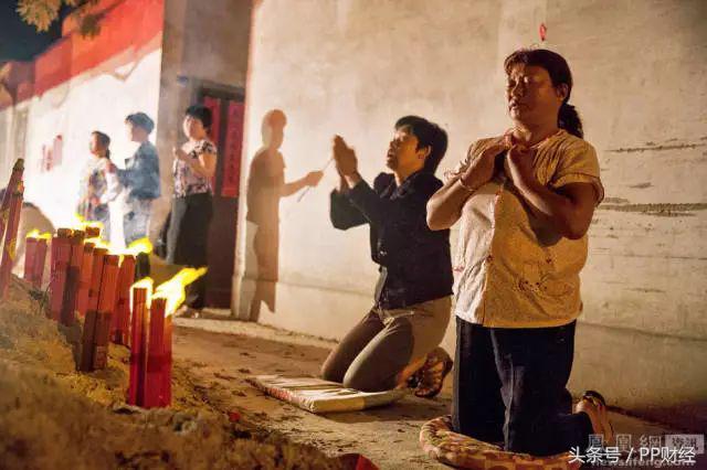 3年20万学费,探访亚洲最大的高考工厂