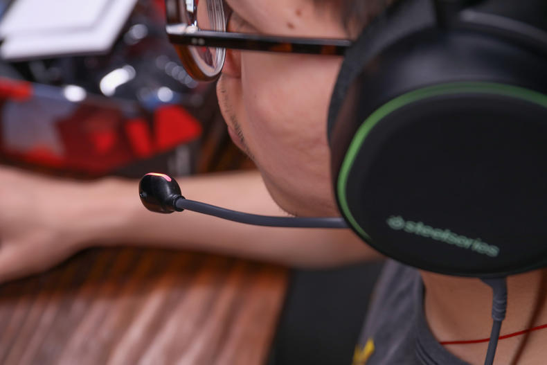 赛睿arctis5耳机吃鸡设置,赛睿arctis7+测评