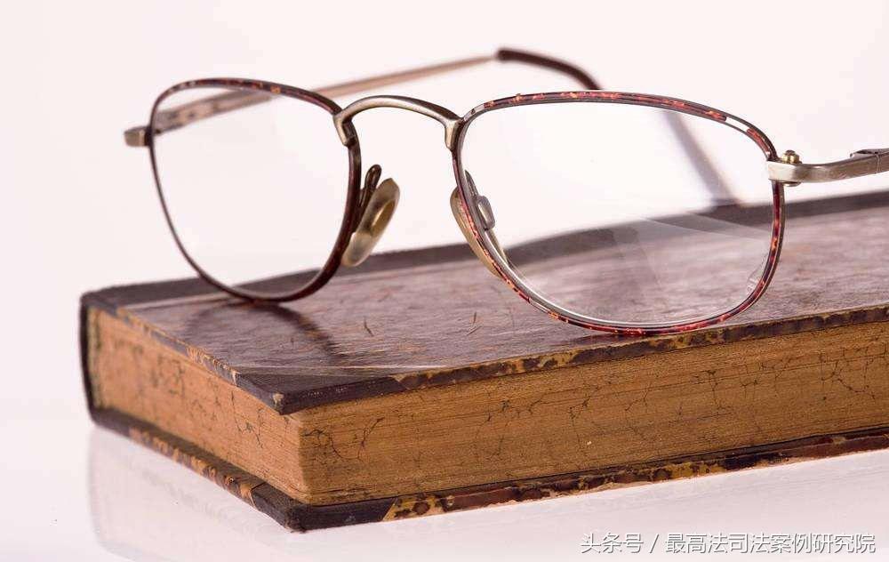 合同争议选择法院还是仲裁委员会,指导案例的法律效力