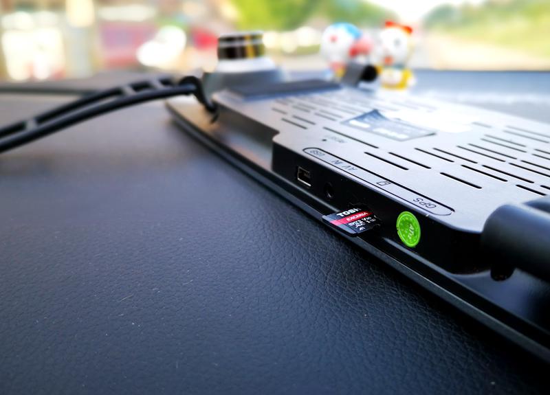 东芝m303e内存卡怎么样,东芝m303e和microsd哪个好