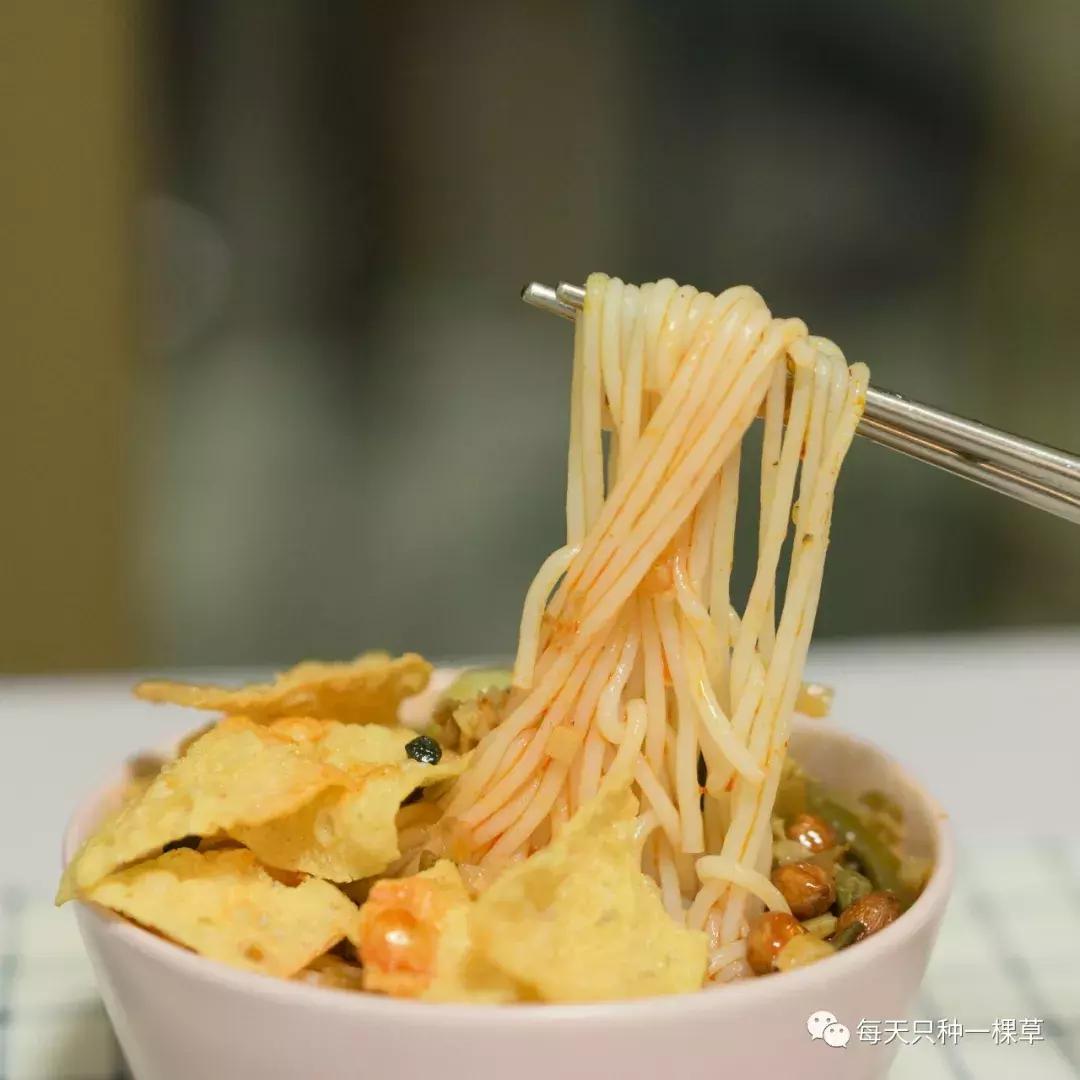 又香又辣的螺蛳粉推荐,超级辣的螺蛳粉推荐