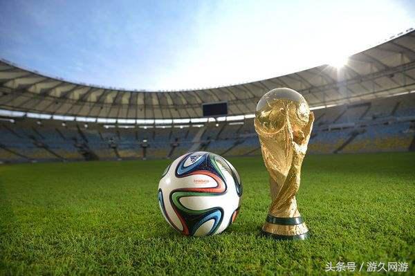 罗纳尔多和c罗谁历史地位高,罗纳尔多c罗巅峰时刻颜值