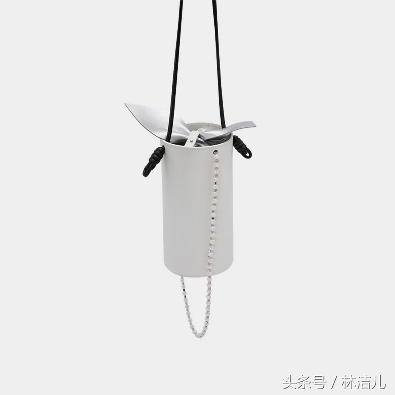 香奈儿和prada哪个包包好,质量好不输大牌包