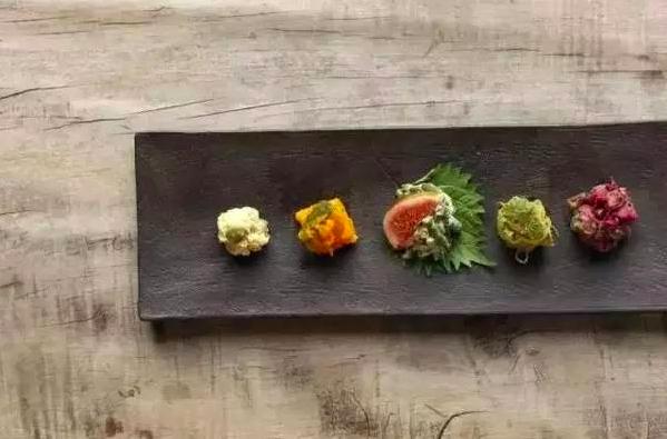 日本温泉旅馆,超享受旅行日本秘境中的温泉旅馆