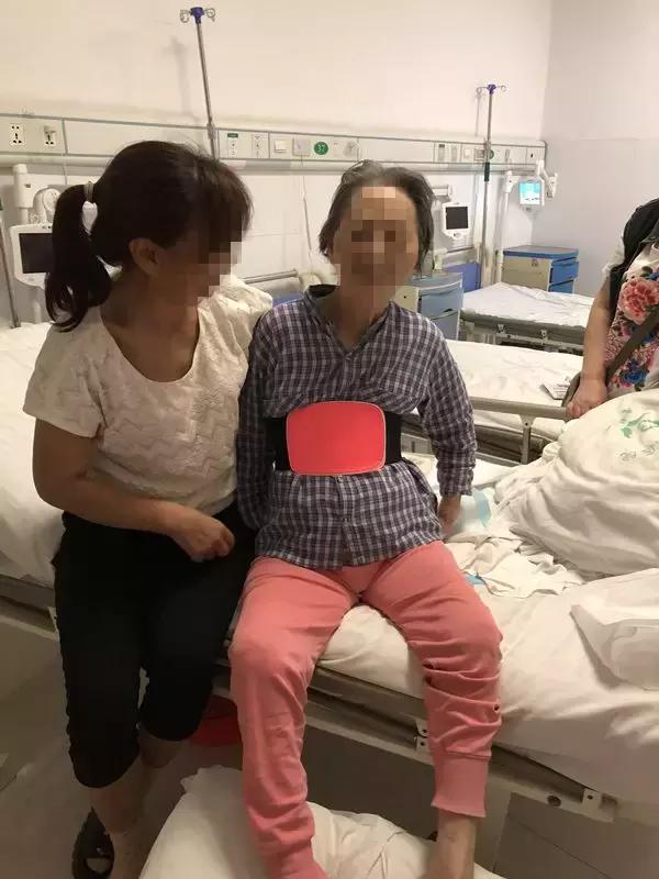 腰椎骨折怎么到医院看病,腰椎病理性骨折怎么冶