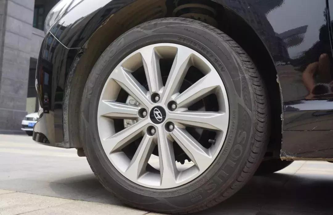 月销8000的车型怎么样,索纳塔9销量