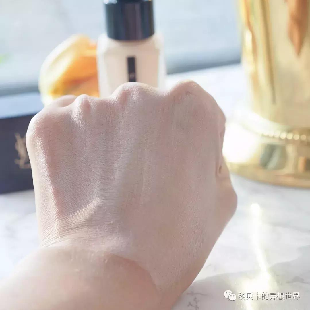 适合夏天用的粉底液遮瑕不脱妆,夏天脸部容易出汗适合哪个粉底液