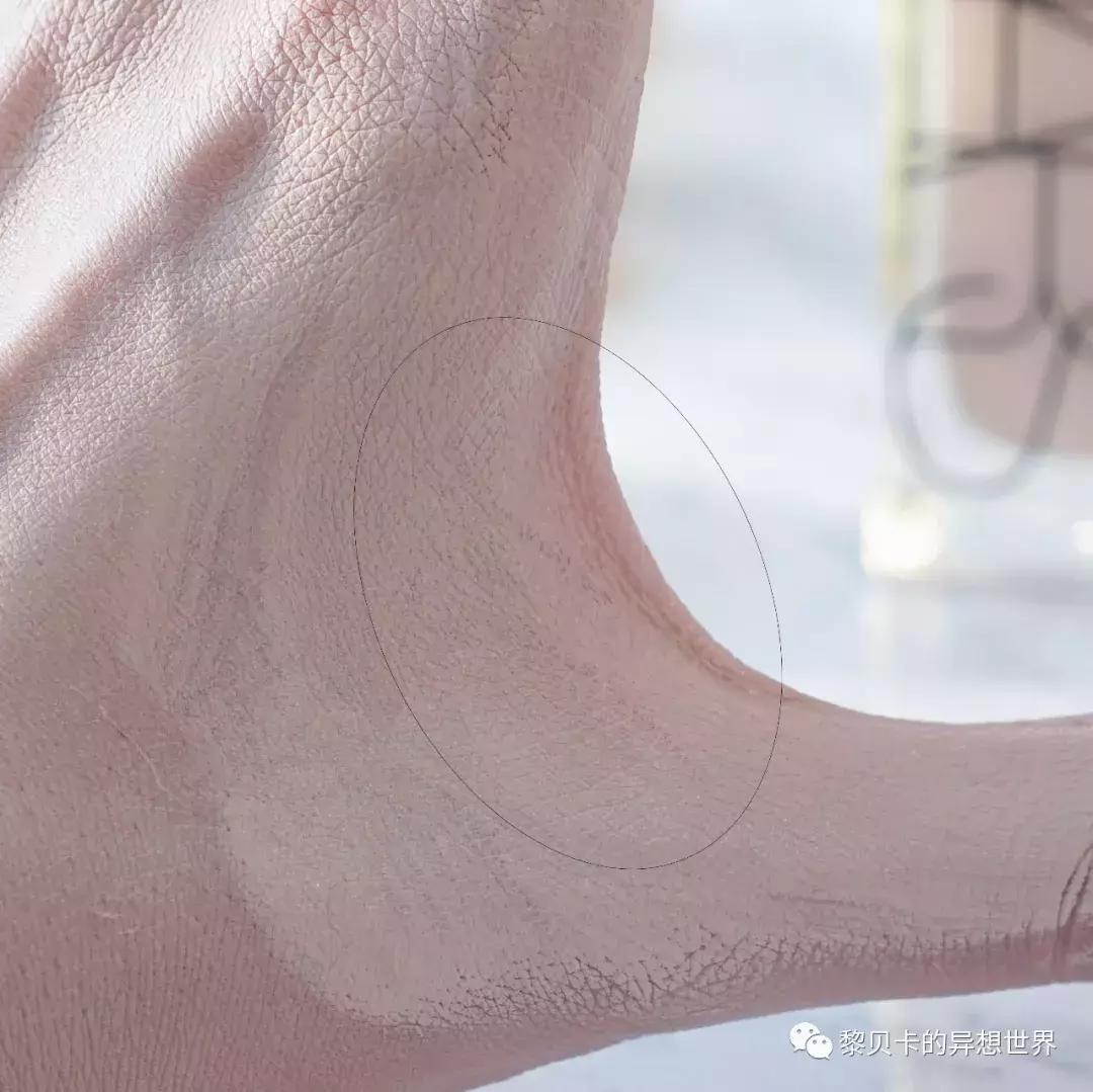 适合夏天用的粉底液遮瑕不脱妆,夏天脸部容易出汗适合哪个粉底液