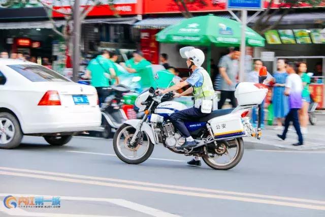内江翔龙中学高考图片,内江翔龙中学高考现场
