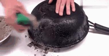 洗衣粉里的磷怎么清洗,洗衣粉污渍用什么去除