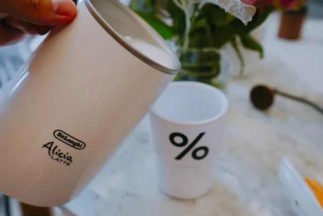 arabica西班牙拿铁冰的还是热的,arabica拿铁