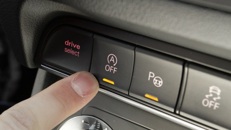 曾经的老款凯美瑞,汽车20年没多大进步