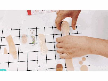 九款续命磨脚贴真人测评，最后赢的竟然是国货！