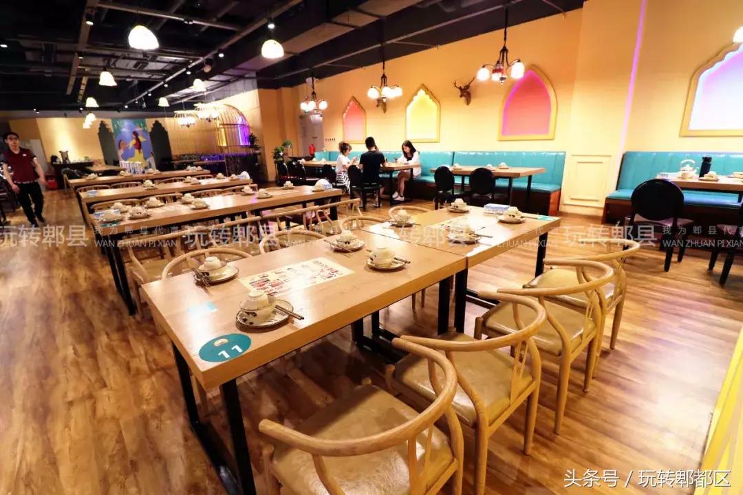 快来!到蜀都万达感受西域风情,品地道*疆新**九必吃!