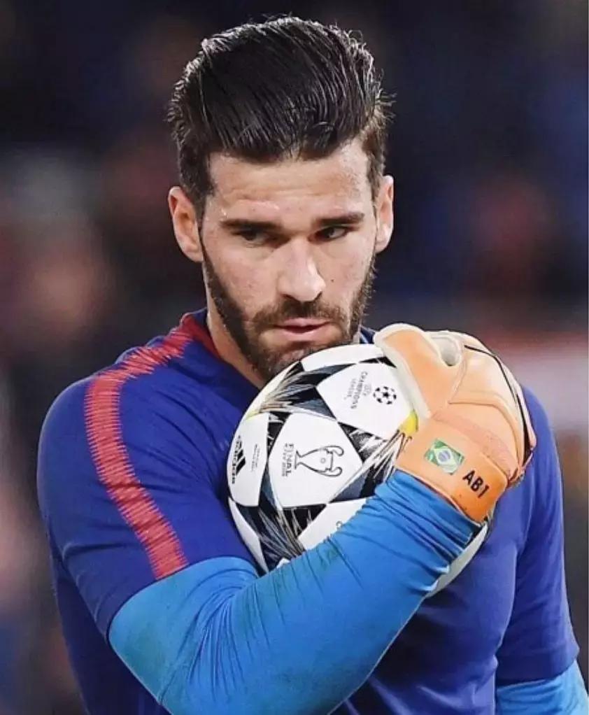 我是伪球迷,世界杯历届帅哥颜控