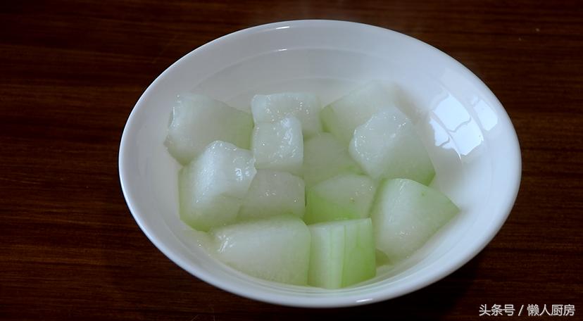 在家怎么做肉蟹煲,家常肉蟹煲的酱汁怎么调