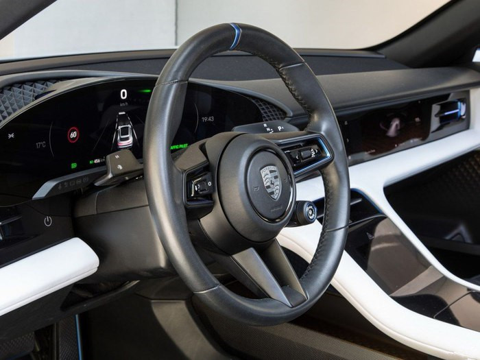 新款保时捷电动汽车,保时捷最新纯电动汽车